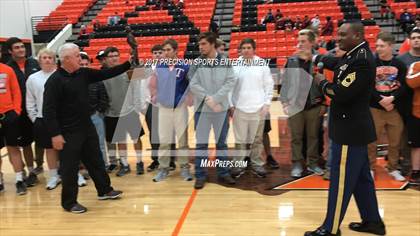 Thumbnail 3 in Aledo TOC Ceremony photogallery.