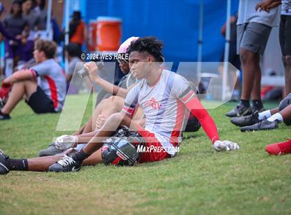 Thumbnail 3 in Cleveland Central vs Center Hill (U of Memphis 7v7) photogallery.