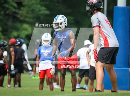 Thumbnail 1 in Cleveland Central vs Center Hill (U of Memphis 7v7) photogallery.