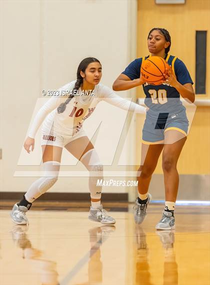 Thumbnail 1 in Eastwood vs. Round Rock Westwood (I45 Showdown) photogallery.