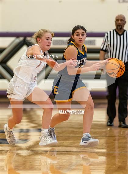 Thumbnail 2 in Eastwood vs. Round Rock Westwood (I45 Showdown) photogallery.