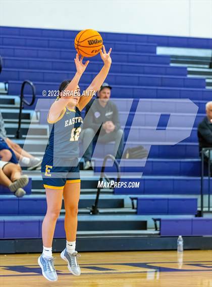 Thumbnail 2 in Eastwood vs. Round Rock Westwood (I45 Showdown) photogallery.