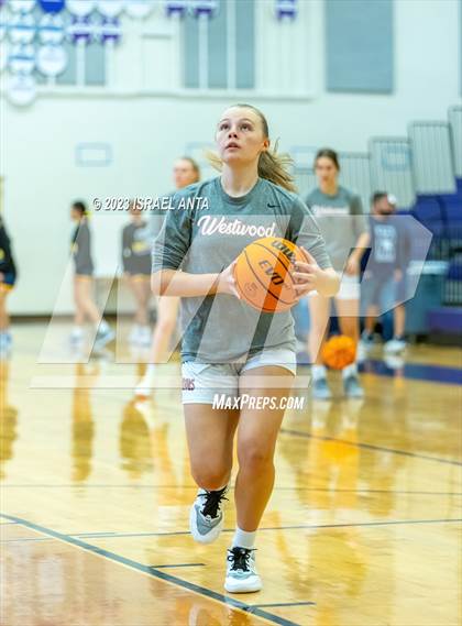 Thumbnail 3 in Eastwood vs. Round Rock Westwood (I45 Showdown) photogallery.