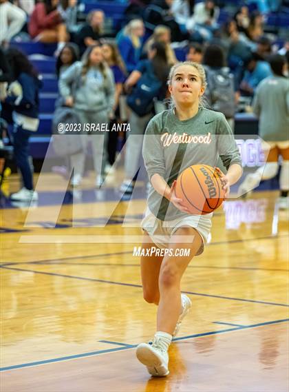 Thumbnail 2 in Eastwood vs. Round Rock Westwood (I45 Showdown) photogallery.