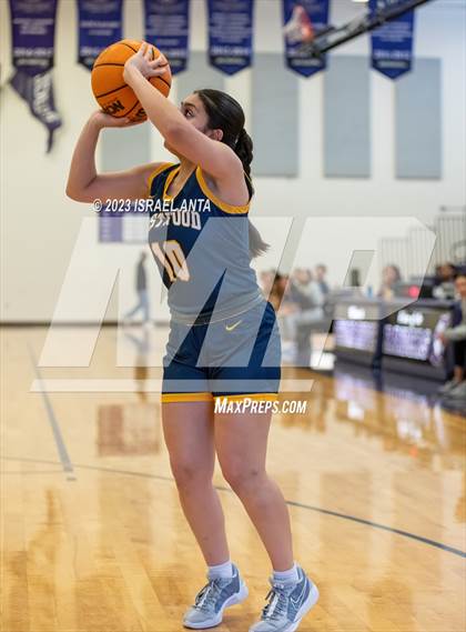 Thumbnail 3 in Eastwood vs. Round Rock Westwood (I45 Showdown) photogallery.