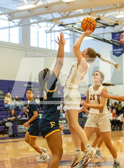 Thumbnail 1 in Eastwood vs. Round Rock Westwood (I45 Showdown) photogallery.