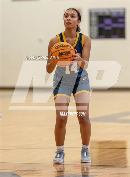 Thumbnail 2 in Eastwood vs. Round Rock Westwood (I45 Showdown) photogallery.