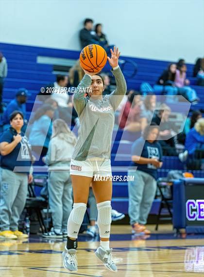 Thumbnail 2 in Eastwood vs. Round Rock Westwood (I45 Showdown) photogallery.