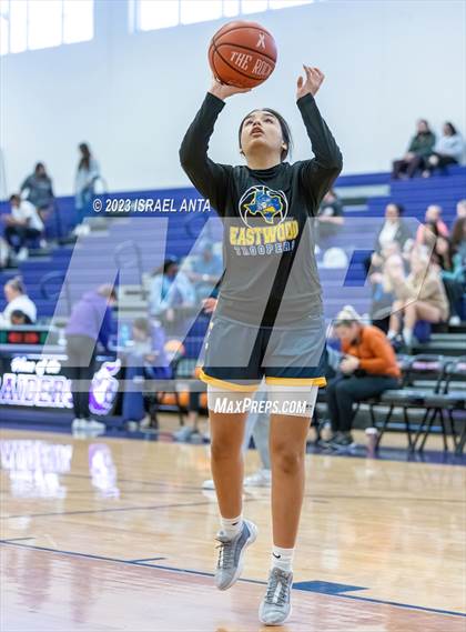 Thumbnail 2 in Eastwood vs. Round Rock Westwood (I45 Showdown) photogallery.