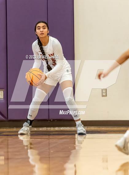 Thumbnail 3 in Eastwood vs. Round Rock Westwood (I45 Showdown) photogallery.
