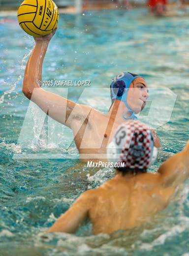 null - Photo 01