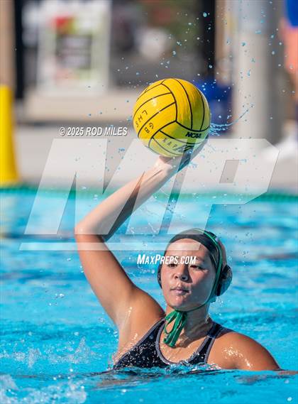 Thumbnail 2 in Granite Bay vs. St. Ignatius College Preparatory photogallery.