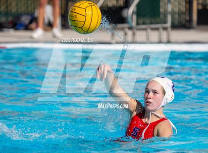 Thumbnail 2 in Granite Bay vs. St. Ignatius College Preparatory photogallery.