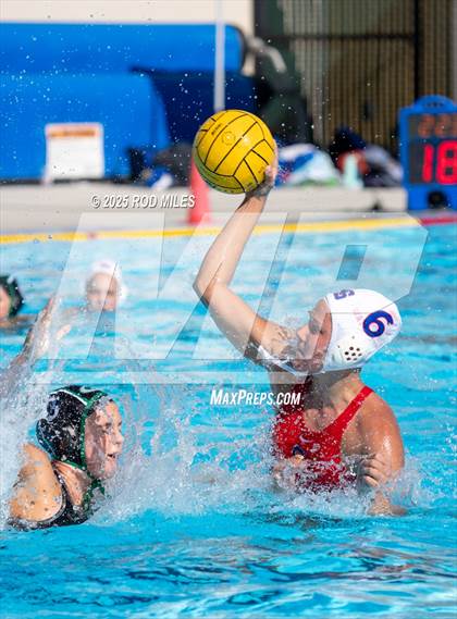 Thumbnail 3 in Granite Bay vs. St. Ignatius College Preparatory photogallery.