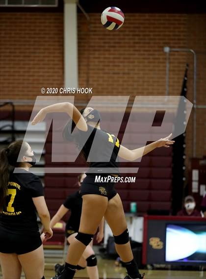 Thumbnail 3 in Casa Grande @ Salpointe Catholic photogallery.