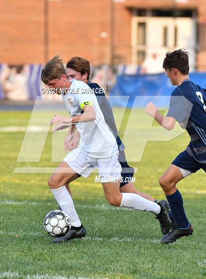 Thumbnail 3 in Middletown North @ Manasquan photogallery.