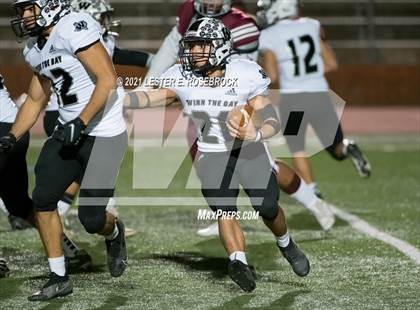 Thumbnail 2 in Flour Bluff vs. Winn (UIL 5A Area Playoffs) photogallery.