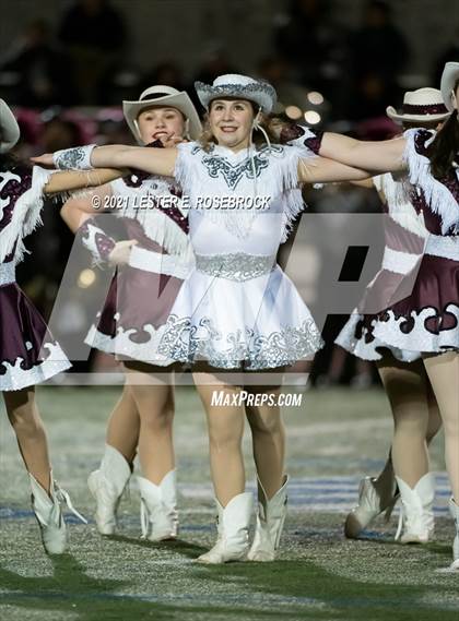 Thumbnail 2 in Flour Bluff vs. Winn (UIL 5A Area Playoffs) photogallery.