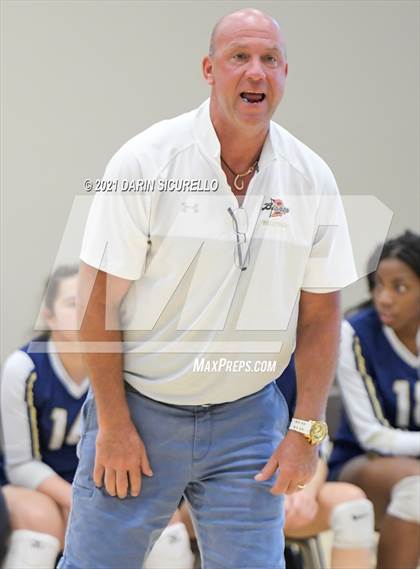 Thumbnail 3 in Bishop McLaughlin Catholic vs Hagerty (Nike Tournament of Champions)  photogallery.