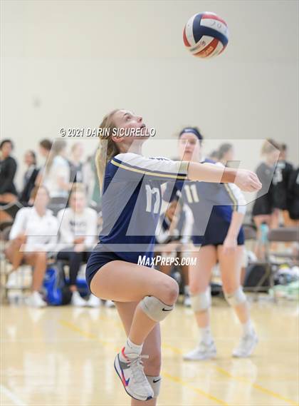 Thumbnail 2 in Bishop McLaughlin Catholic vs Hagerty (Nike Tournament of Champions)  photogallery.