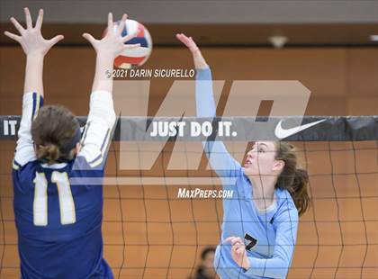 Thumbnail 1 in Bishop McLaughlin Catholic vs Hagerty (Nike Tournament of Champions)  photogallery.