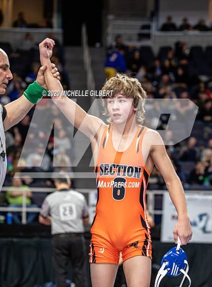 Thumbnail 2 in NYSPHSAA D2 Day 1 (to 145lbs) photogallery.
