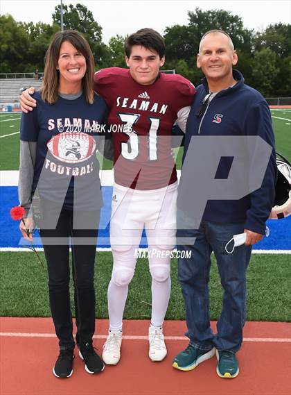 Thumbnail 3 in Seaman (2020 Seniors) photogallery.