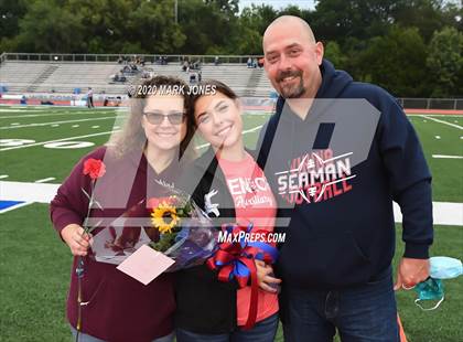 Thumbnail 2 in Seaman (2020 Seniors) photogallery.