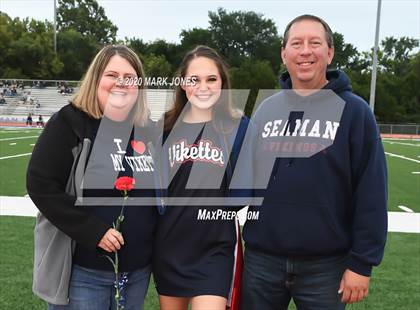 Thumbnail 3 in Seaman (2020 Seniors) photogallery.