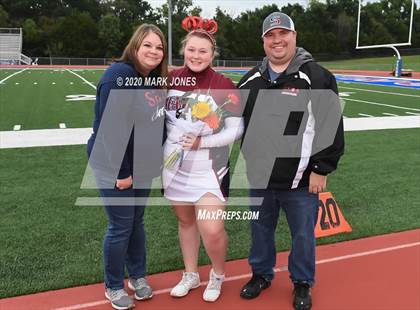 Thumbnail 2 in Seaman (2020 Seniors) photogallery.