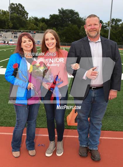 Thumbnail 3 in Seaman (2020 Seniors) photogallery.