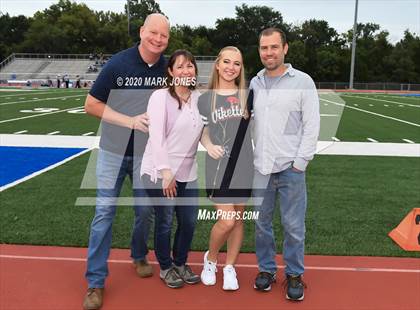 Thumbnail 2 in Seaman (2020 Seniors) photogallery.