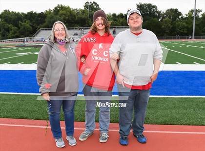 Thumbnail 3 in Seaman (2020 Seniors) photogallery.
