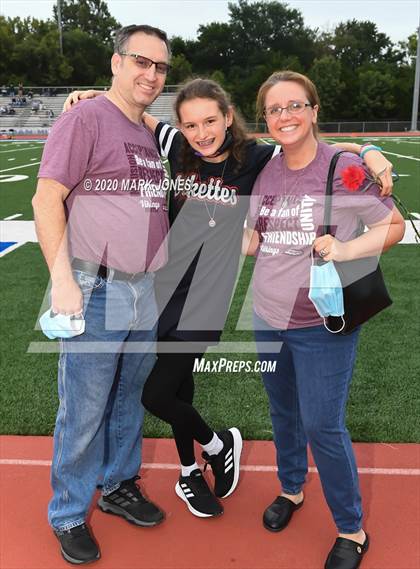 Thumbnail 1 in Seaman (2020 Seniors) photogallery.