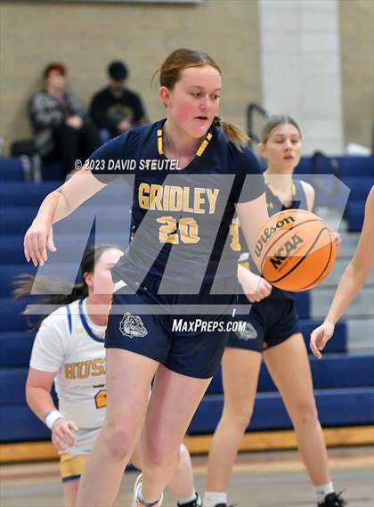 Thumbnail 1 in Gridley vs. Sutter (Sutter Tournament) photogallery.