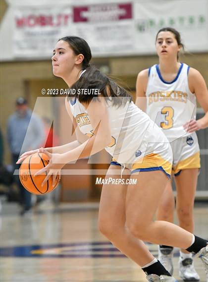 Thumbnail 3 in Gridley vs. Sutter (Sutter Tournament) photogallery.