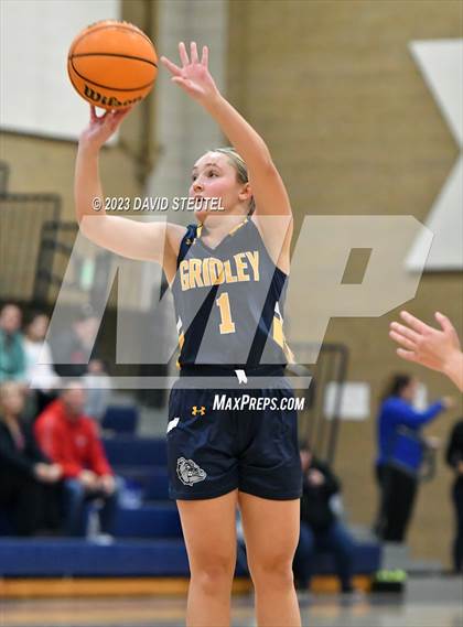 Thumbnail 1 in Gridley vs. Sutter (Sutter Tournament) photogallery.