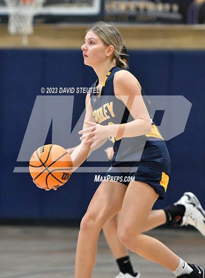 Thumbnail 1 in Gridley vs. Sutter (Sutter Tournament) photogallery.