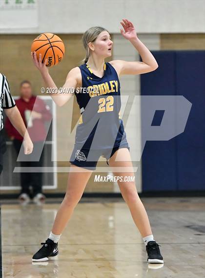 Thumbnail 1 in Gridley vs. Sutter (Sutter Tournament) photogallery.