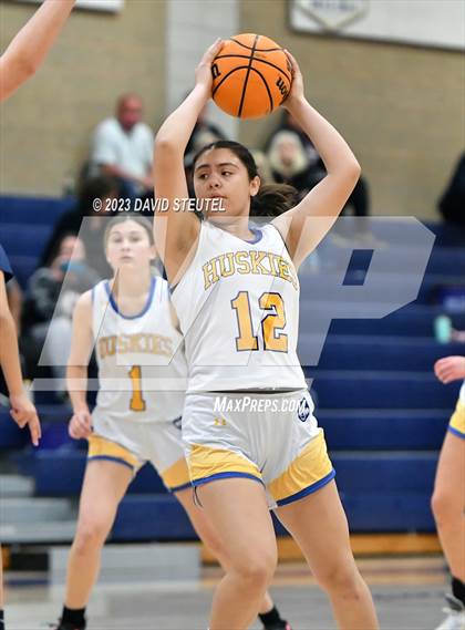 Thumbnail 3 in Gridley vs. Sutter (Sutter Tournament) photogallery.