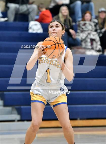 Thumbnail 1 in Gridley vs. Sutter (Sutter Tournament) photogallery.