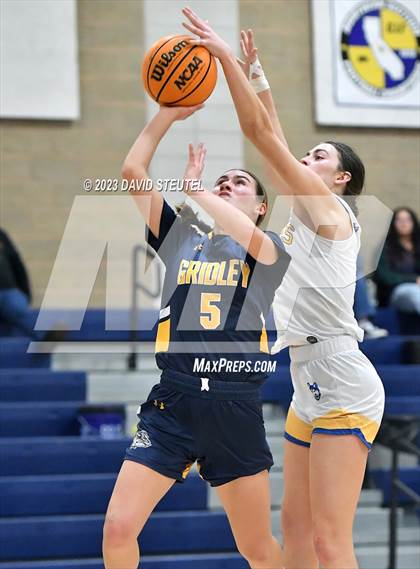 Thumbnail 1 in Gridley vs. Sutter (Sutter Tournament) photogallery.