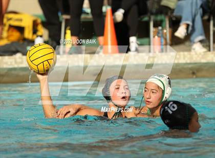 Thumbnail 2 in St. Mary's vs Granite Bay (Julian Szmidt Memorial Tournament) photogallery.