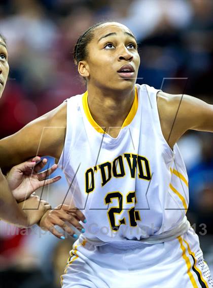 Thumbnail 3 in St. Mary's vs. Bishop O'Dowd (CIF NorCal Regional Open Division Final) photogallery.