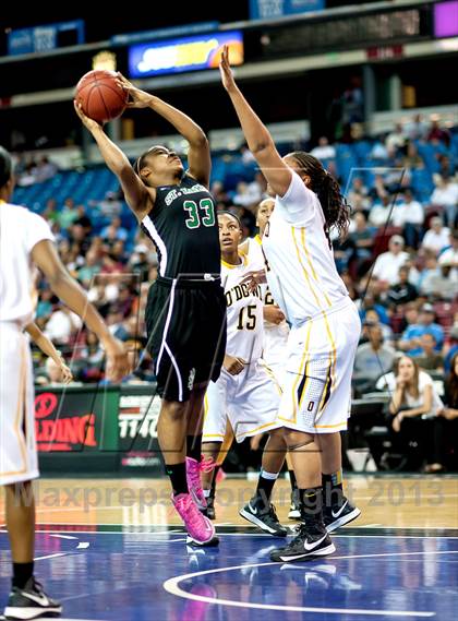 Thumbnail 2 in St. Mary's vs. Bishop O'Dowd (CIF NorCal Regional Open Division Final) photogallery.