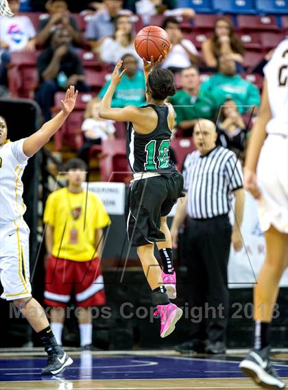 Thumbnail 2 in St. Mary's vs. Bishop O'Dowd (CIF NorCal Regional Open Division Final) photogallery.