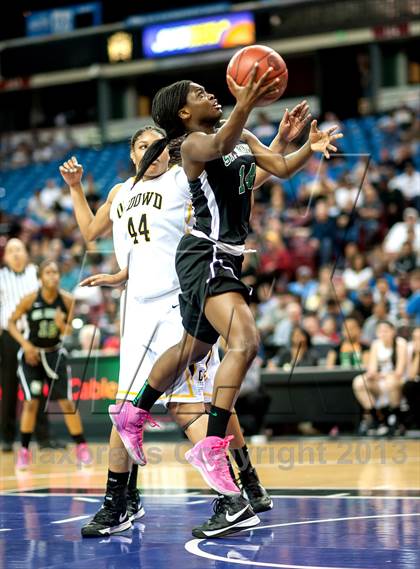 Thumbnail 2 in St. Mary's vs. Bishop O'Dowd (CIF NorCal Regional Open Division Final) photogallery.