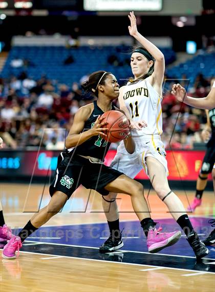 Thumbnail 3 in St. Mary's vs. Bishop O'Dowd (CIF NorCal Regional Open Division Final) photogallery.