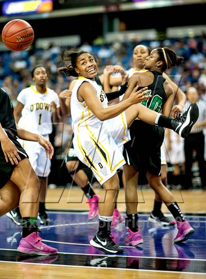 Thumbnail 1 in St. Mary's vs. Bishop O'Dowd (CIF NorCal Regional Open Division Final) photogallery.
