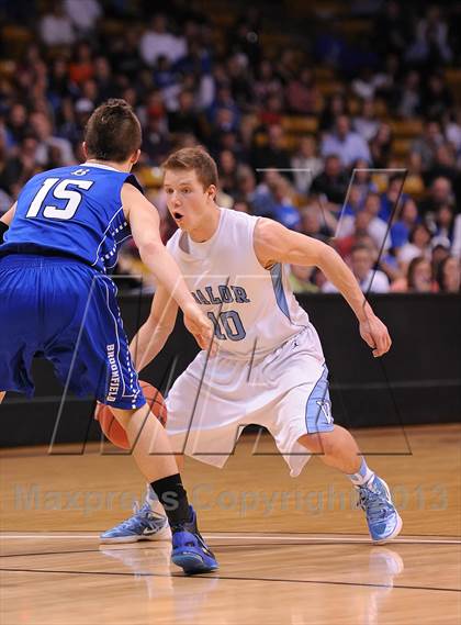 Thumbnail 3 in Broomfield vs. Valor Christian (CHSAA 4A Final Four) photogallery.